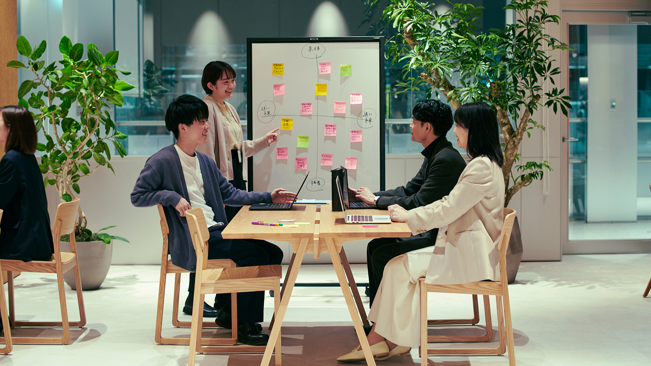 Members Loungeでのグループワークの様子